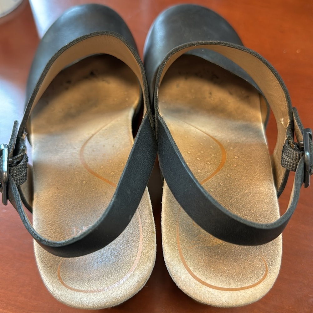 Dansko clogs - Picture 8 of 8